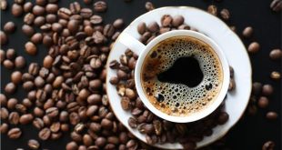 قهوة الصباح لا تمنحك طاقة إضافية لكنها تجعلك أقل شعوراً بالنعاس