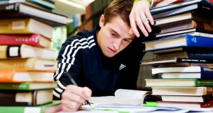 تزامنا مع الامتحانات.. تعرف على عادات سلبية تفقدك التركيز أثناء مراجعة المواد الدراسية