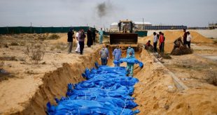 العثور على مقبرة جماعية ثالثة داخل مجمع الشفاء في غزة
