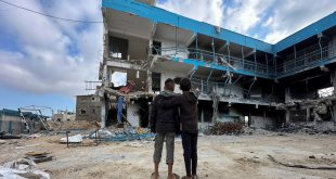 “الأونروا”: إبادة تعليمية.. أكثر من 76% من مدارس غزة بحاجة لإعادة بناء