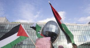 متظاهرون مؤيدون لفلسطين يقتحمون متحف بروكلين في نيويورك