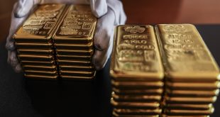 الذهب يتراجع وسط جني أرباح وترقب بيانات اقتصادية أميركية