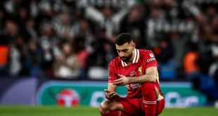 العدو اللدود لمحمد صلاح يبرر اختفائه أمام نيوكاسل ويؤكد أن ليفربول سحق ولم يهزم فقط