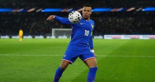 مبابي يسرق الأضواء بهدف استثنائي أمام ألافيس