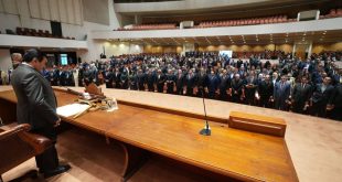 أعضاء مجلس النواب يبدأون بتأدية اليمين الدستورية