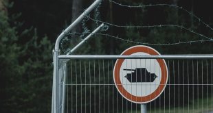 أوروبا قد تهدد بإغلاق القواعد الأمريكية رداً على تصريحات ترامب حول غرينلاند