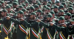 قائد القوة البرية في الحرس الثوري الإيراني: “سنقتلع العين التي تطمع في بلادنا”