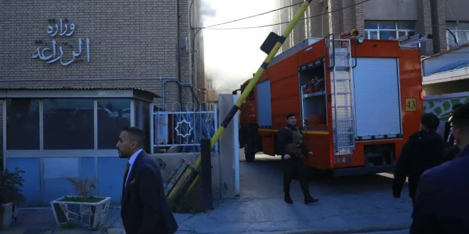 بالـــصور.. إخماد حريق مبنى وزارة الزراعة دون إصابات أو خسائر بشرية