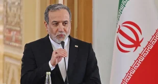 وزير الخارجية الإيراني لترامب: الحرب ستكون شاملة وشرسة