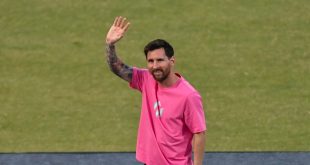 مغامرة شتوية لتعويض صلاح.. هل ينتقل ميسي إلى ليفربول؟