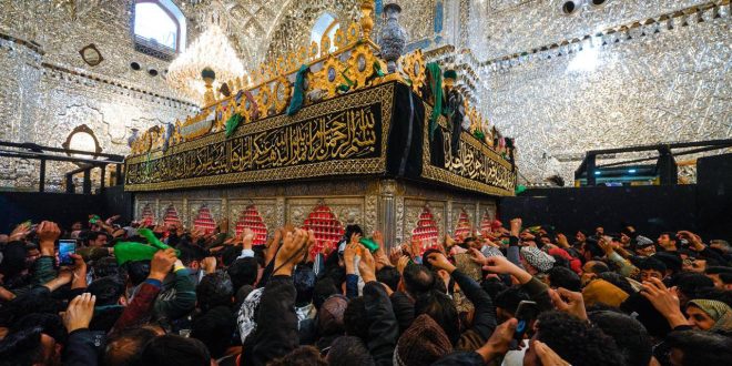 المؤمنون يحيون ذكرى إستشهاد الإمام موسى الكاظم “عليه السلام” في العاصمة بغداد