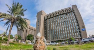 التعليم تؤكد عدم وجود أي استقطاع من رواتب التدريسيين والموظفين