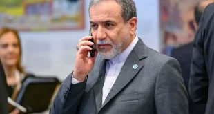 وزير الخارجية الايرانية من مقر التفاوض: جاهزون للدبلوماسية و”المغامرات” أيضا